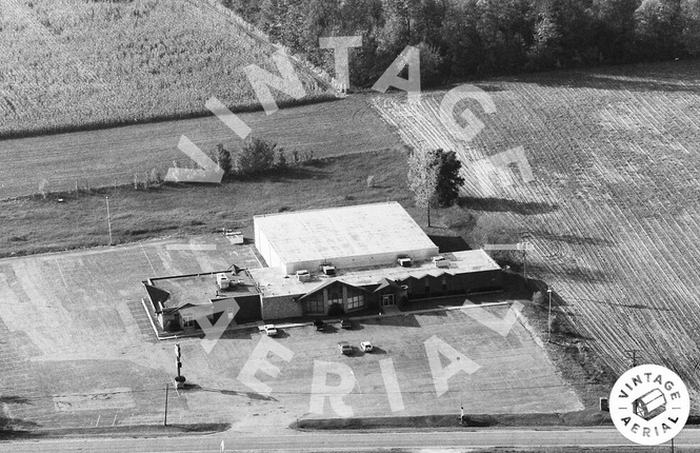 Ravenna Bowl - 1992 Aerial (newer photo)